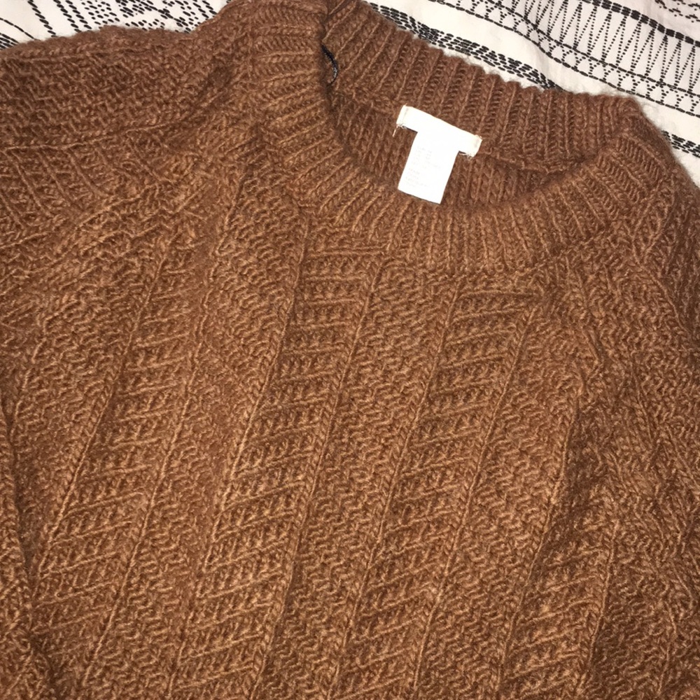 Sweater - Picture 3 of 3